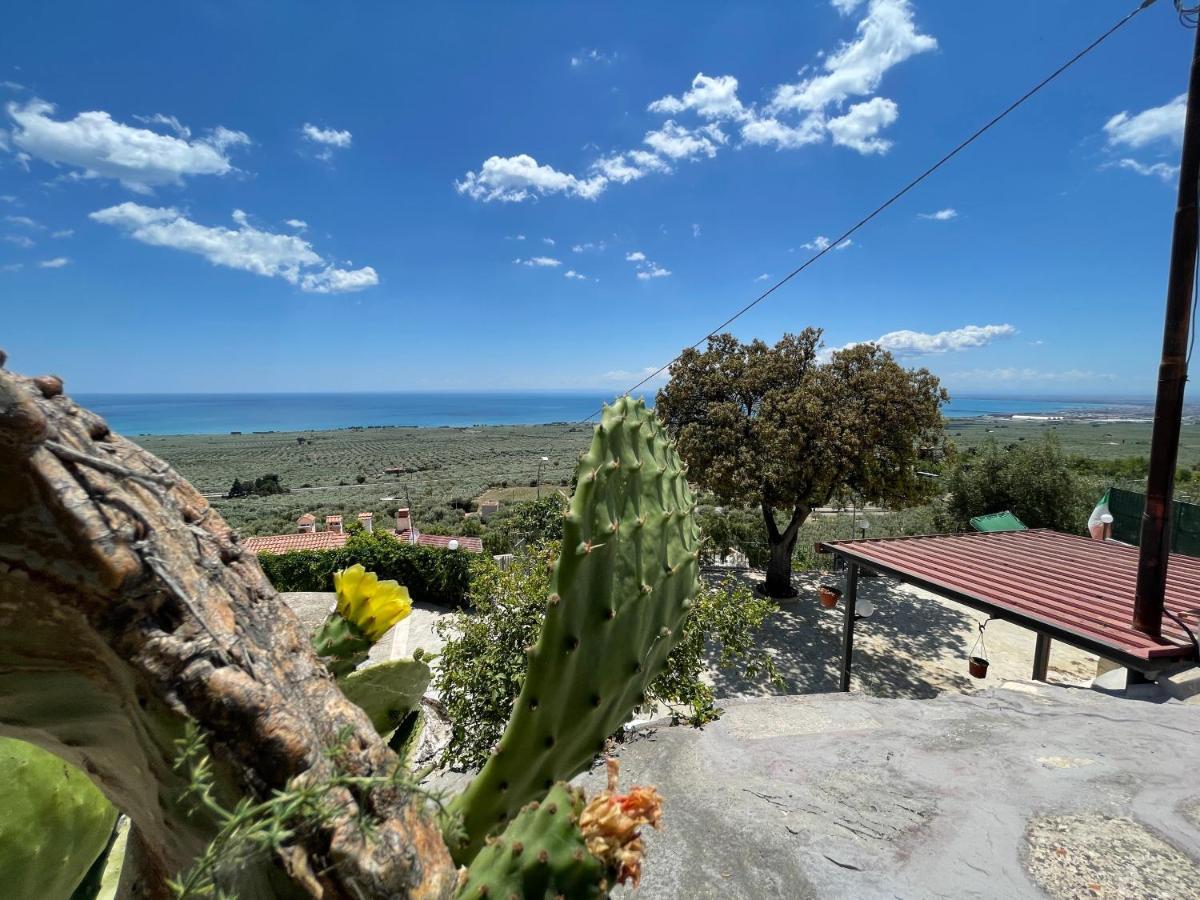 Villetta - Qui Dove Il Mare Luccica - Affitti Brevi Italia Monte Sant'Angelo Eksteriør billede